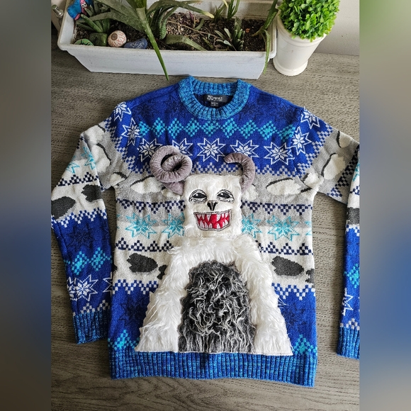 Ugly Christmas Sweater Yeti Party Size SMALL UNISE Holiday Funny Beverage Holder - Picture 3 of 7